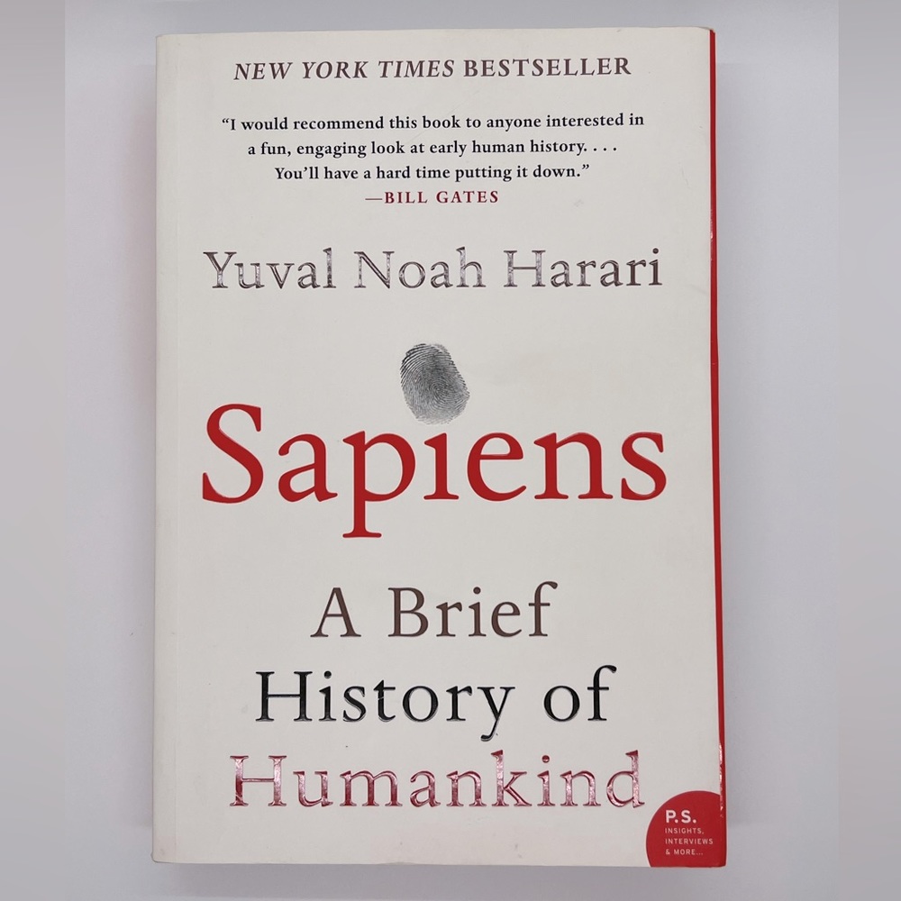 Book “Sapiens” by Yuval Noah Harari, Bestseller, in English,, Offers welcome
